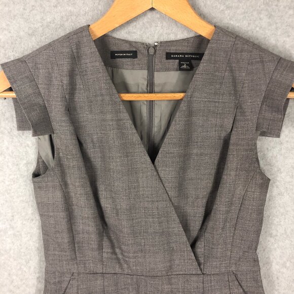 Banana Republic Woven in Italy Grey Structured Career Dress Size 2 - Picture 3 of 9